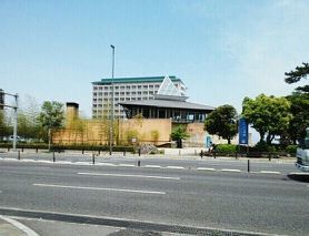 近くの北浜温泉テルマスまで600m（徒歩8分）