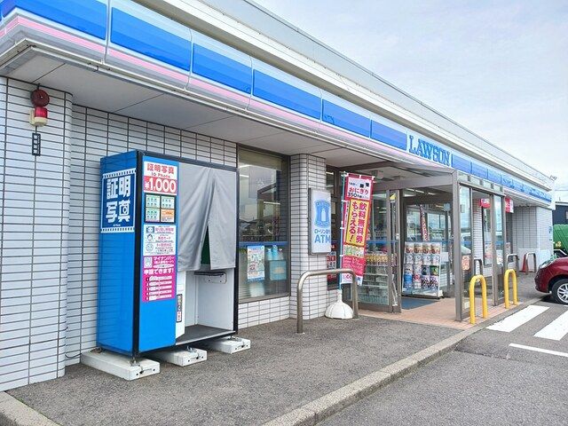 近くのローソン能代藤山店まで424m(徒歩6分)
