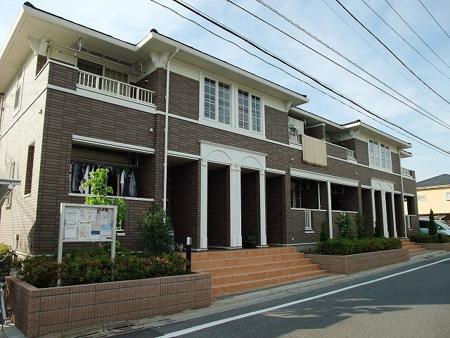 エルヴィーナB棟の外観画像