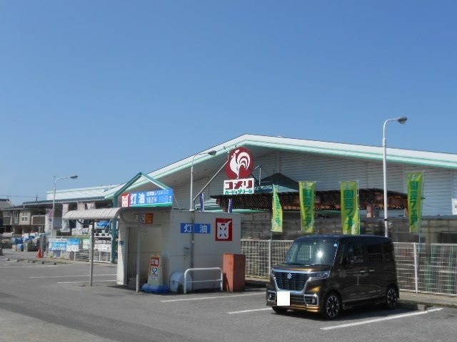 近くのコメリ稲枝店様まで1,200m(徒歩15分)