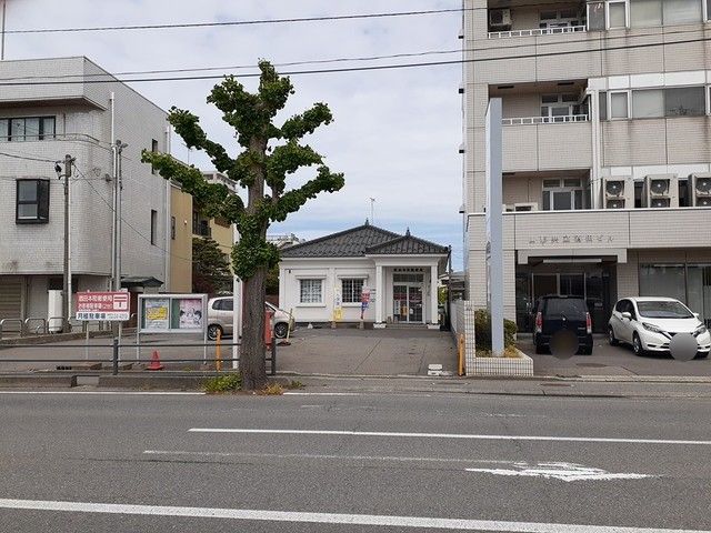 近くの酒田本町郵便局まで350m（徒歩5分）