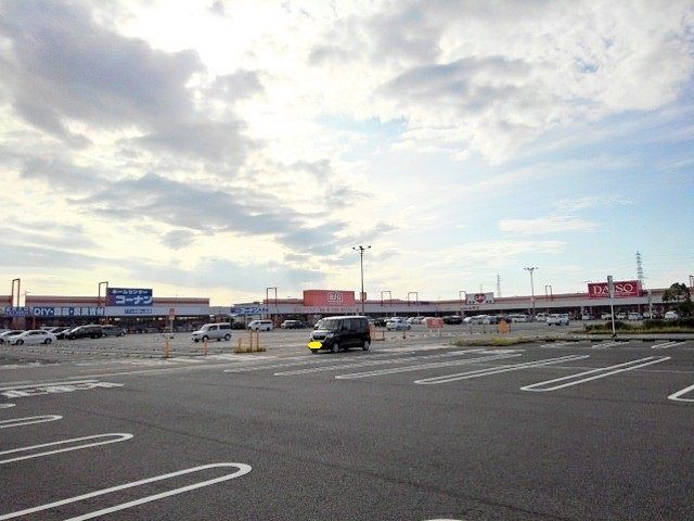 近くのイオンタウン多度津まで3,000m（徒歩38分）