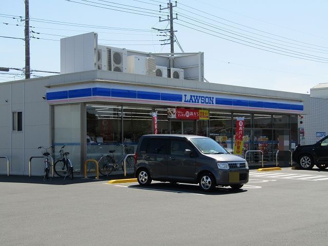 近くのローソン茂原八千代店まで450m(徒歩6分)