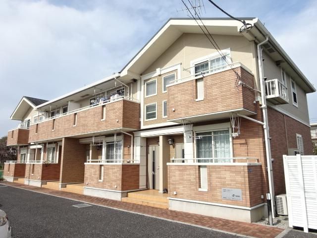ピーノ フォリアの外観画像