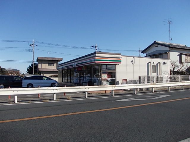 近くのコンビニまで1,050m（徒歩14分）