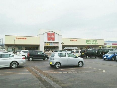 近くのトーア・ショッピングセンターまで1,620m（徒歩21分）