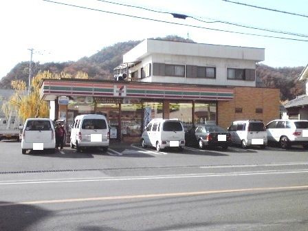 近くのセブンイレブン沼隈町店まで800m（徒歩10分）