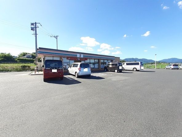 近くのセブンイレブン高野山西店さんまで280m(徒歩4分)