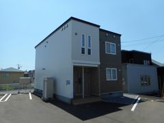 カラード カープ2号棟の外観画像