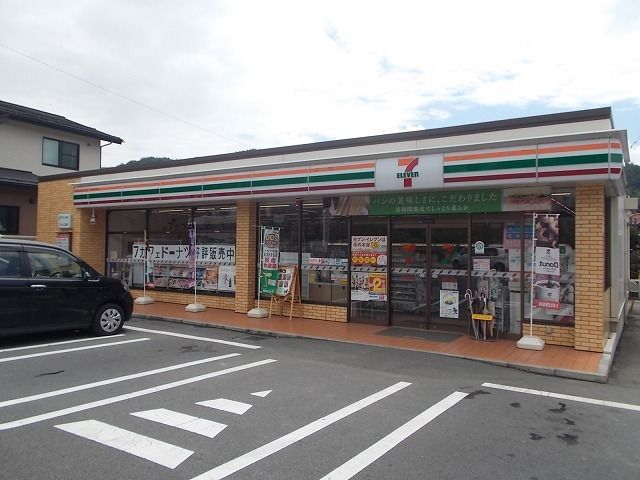 近くのセブンイレブン　岡谷川岸店まで1,400m（徒歩18分）