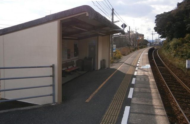 近くのＪＲ見能林駅まで700m（徒歩9分）