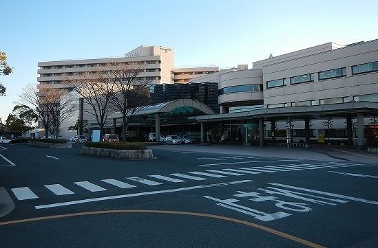 近くの豊橋市民病院まで950m（徒歩12分）