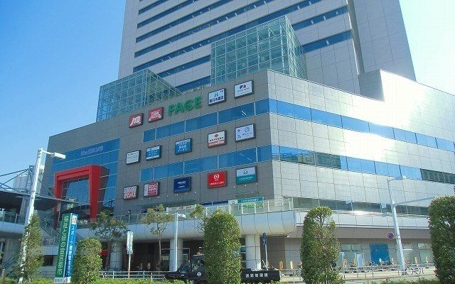 近くのFACEビルまで900m（徒歩12分）