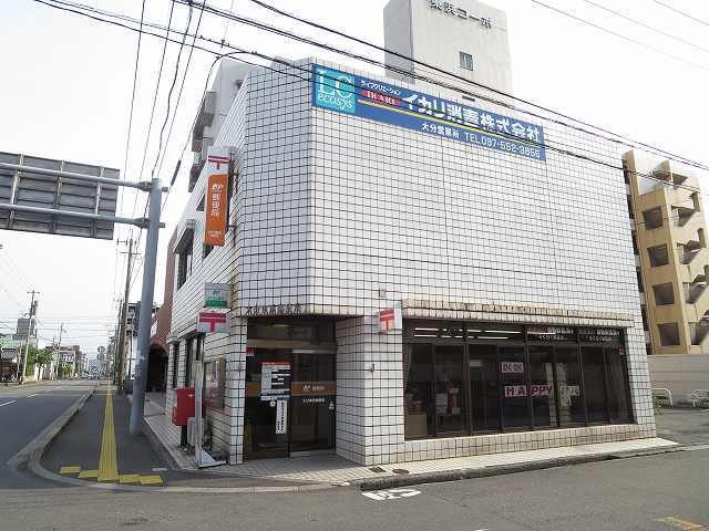 近くの郵便局まで180m（徒歩3分）