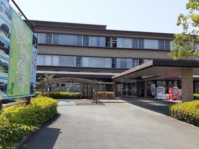 近くの和水町役場まで750m(徒歩10分)