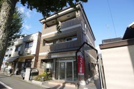 コモド・ヴィアーレの外観画像