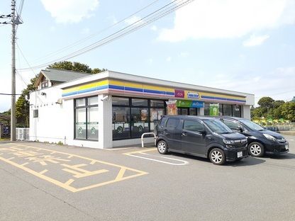 近くのミニストップ船橋三咲町店まで50m(徒歩1分)