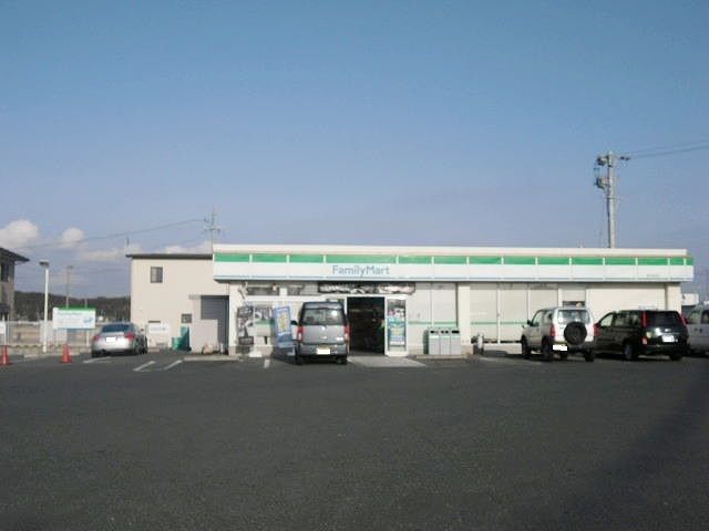 近くのファミリーマート袋井浅名店まで1,200m(徒歩15分)
