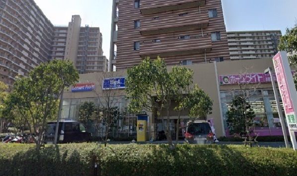 近くのビッグ・エーまで950m(徒歩12分)