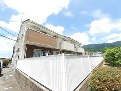 ブライト・ステージ Ⅱ番館の外観画像