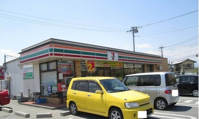 近くのセブンイレブン石和町広瀬店まで850m（徒歩11分）