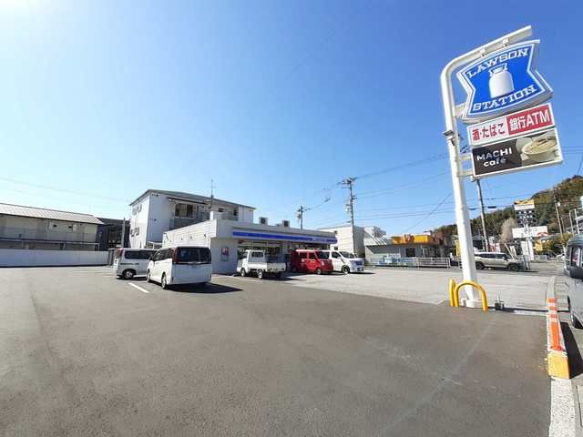 近くのローソン 高知一ツ橋店まで450m（徒歩6分）