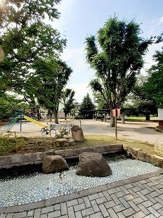 近くの赤塚しのがやと公園まで61m(徒歩1分)