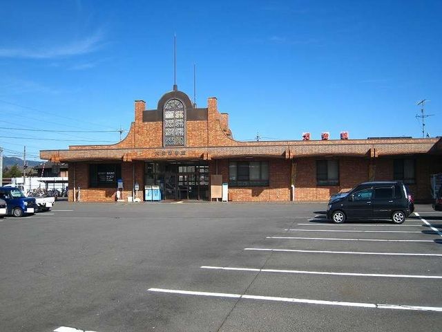 近くの大安駅まで2,200m(徒歩28分)