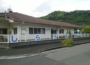 近くのしらうめ幼稚園まで220m(徒歩3分)