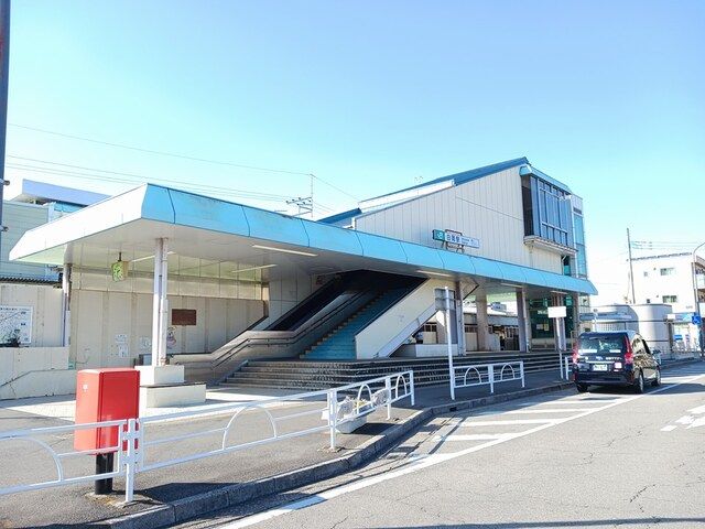 近くの白岡駅まで1,700m（徒歩22分）
