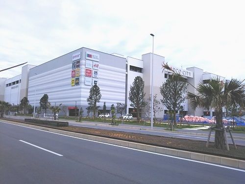 近くのサンエー浦添西海岸 PARCOまで3,800m(徒歩48分)