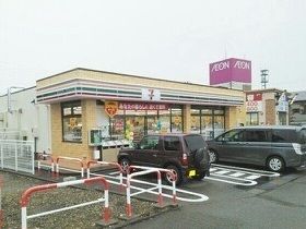 近くのセブンイレブンまで480m（徒歩6分）