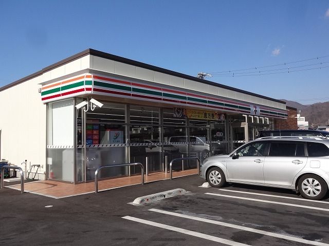 近くのセブンイレブン  諏訪高島店まで350m（徒歩5分）
