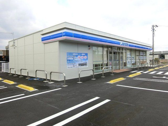近くのローソン 大垣本今五丁目店まで450m（徒歩6分）