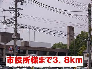 近くの役所まで3,800m（徒歩48分）