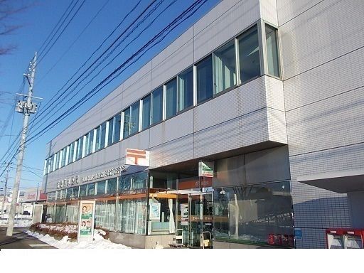 近くの福島東郵便局まで1,400m（徒歩18分）