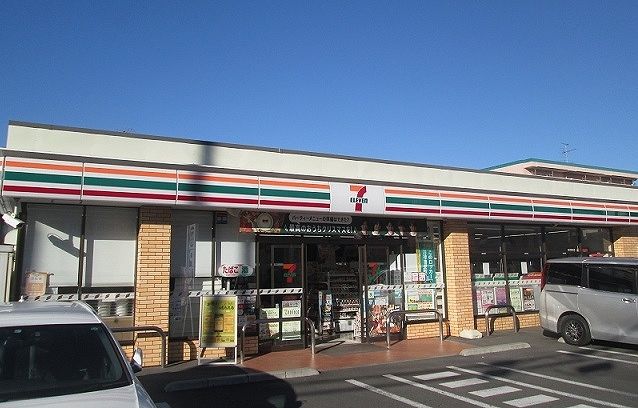 近くのセブン　さいたま原山3丁目南店まで450m（徒歩6分）