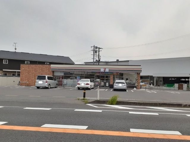 近くのセブンイレブン原町日の出町店まで1,600m(徒歩20分)