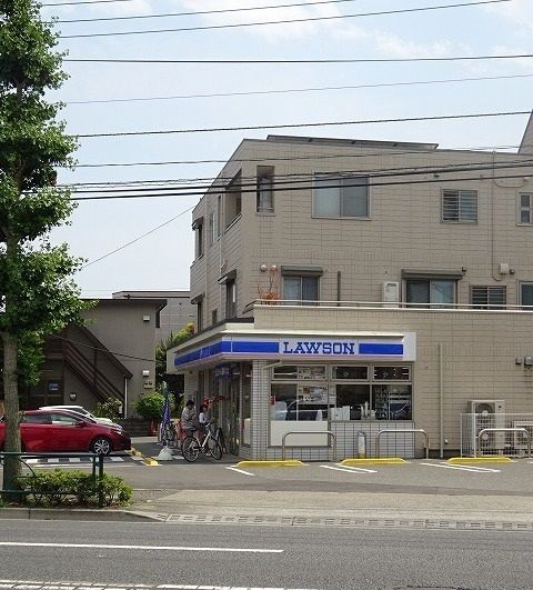 近くのローソンまで600m(徒歩8分)