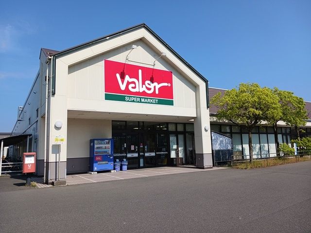 近くのBig Mart 金津店まで1,000m(徒歩13分)