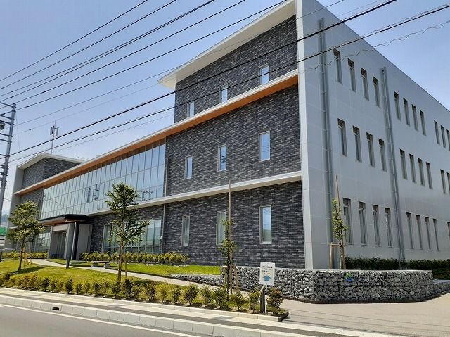 近くの富士川町役場まで934m（徒歩12分）