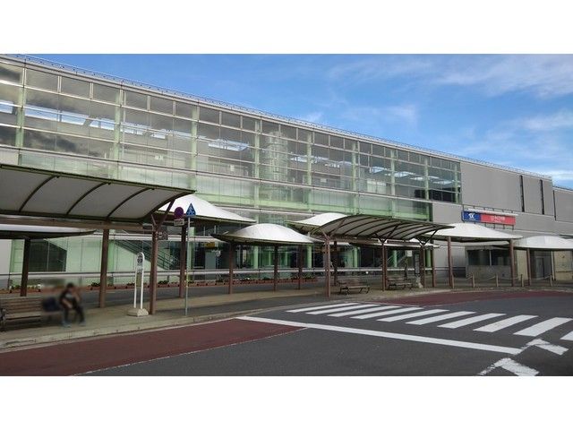 近くの駅まで1,100m（徒歩14分）