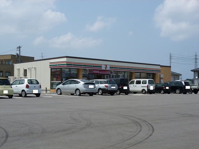 近くのセブンイレブンまで500m(徒歩7分)