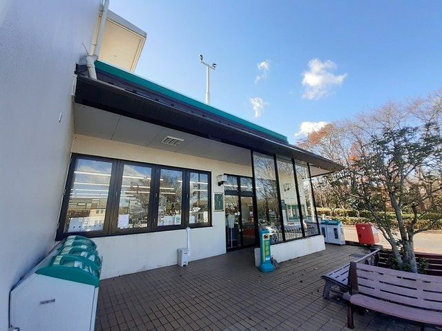 近くのみやぎ生協貝ヶ森店まで778m（徒歩10分）