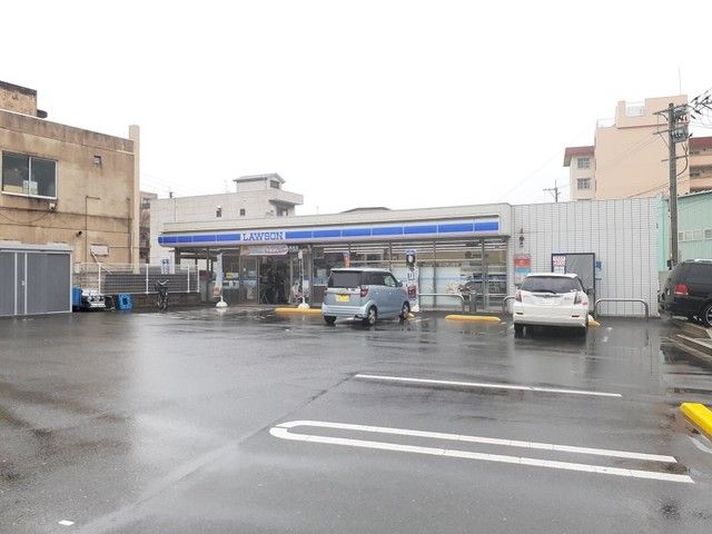 近くのローソン福岡長尾5丁目店まで350m(徒歩5分)