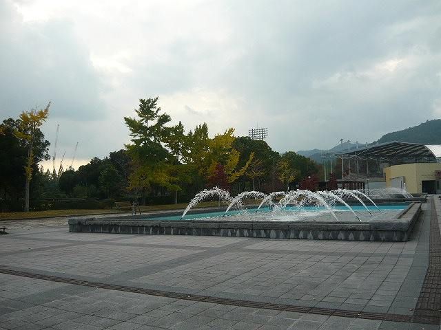 近くの公園まで1,000m（徒歩13分）