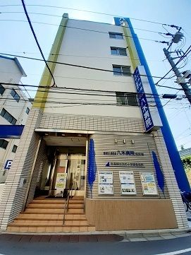 近くの八木病院まで400m（徒歩5分）