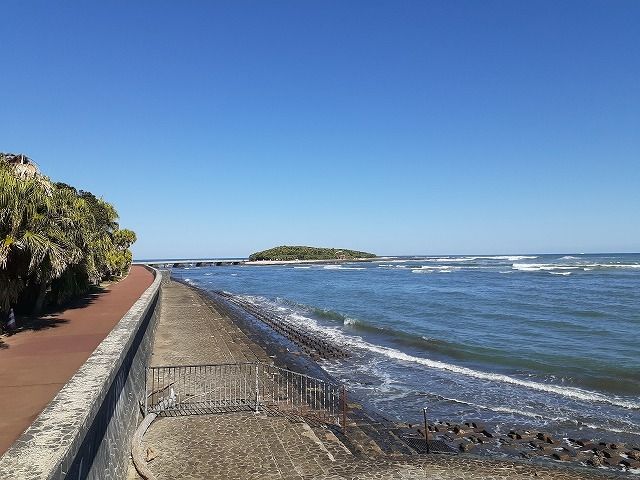 近くの青島海岸まで300m(徒歩4分)