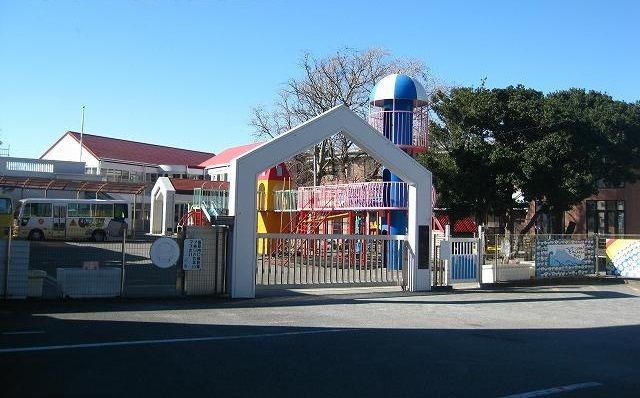 近くの象山幼稚園まで800m(徒歩10分)