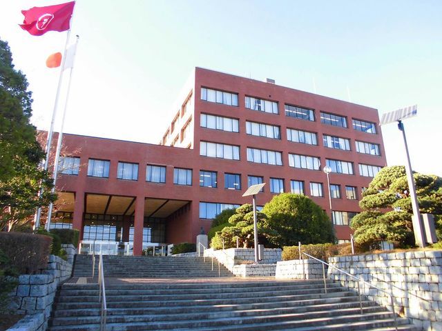 近くの足利市役所まで1,300m（徒歩17分）